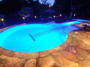 Beautiful public swimming pool #swimmingpooldesign #pooldeckandpatiodesigns #smallbackyardpools Beautiful rooftop swimming pool design #swimmingpooldesign #pooldeckandpatiodesigns #smallbackyardpools