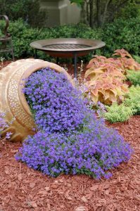 Nice landscape design pictures #backyardlandscapedesign #backyardlandscapingidea #backyardlandscapedesignideas Nice backyard landscape ideas and costs #backyardlandscapedesign #backyardlandscapingidea #backyardlandscapedesignideas