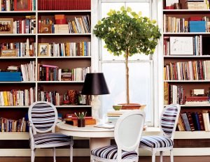 Great colorful dining room chairs #diningroompaintcolors #diningroompaintideas Great dining room colour schemes #diningroompaintcolors #diningroompaintideas