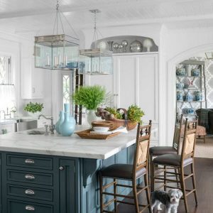 Great overhead kitchen light fixtures #kitchenlightingideas #kitchencabinetlighting Great kitchen lighting collections #kitchenlightingideas #kitchencabinetlighting