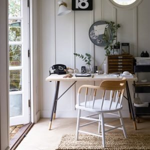 Popular contemporary home office design #homeofficedesign #homeofficeideas #officedesignideas Popular modern home office #homeofficedesign #homeofficeideas #officedesignideas