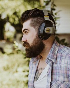 Staggering beard trimmer #beardstyles #beardstylemen #haircut #menstyle Staggering long goatee styles #beardstyles #beardstylemen #haircut #menstyle