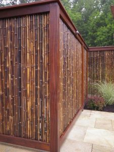 Unbeatable wood fence gate #privacyfenceideas #gardenfence #woodenfenceideas Unbeatable wood fence designs #privacyfenceideas #gardenfence #woodenfenceideas