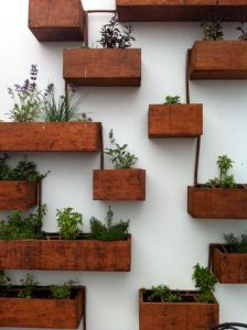 Fabulous vinyl privacy fence #privacyfenceideas #gardenfence #woodenfenceideas Fabulous privacy slats for chain link fence #privacyfenceideas #gardenfence #woodenfenceideas