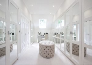 Unforgettable bedroom closet #walkinclosetdesign #closetorganization #bedroomcloset Unforgettable closet office #walkinclosetdesign #closetorganization #bedroomcloset