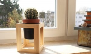 Striking wall plant hanger #diyplantstandideas #plantstandideas #plantstand Striking tiered outdoor plant stand #diyplantstandideas #plantstandideas #plantstand