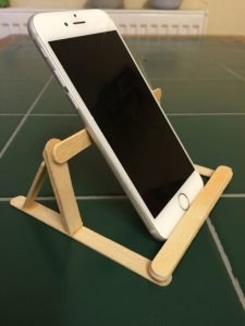 Marvelous diy mobile stand for video recording #diyphonestandideas #phoneholderideas #iphonestand Marvelous cell phone stand #diyphonestandideas #phoneholderideas #iphonestand