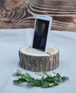 Fabulous wall phone holder diy #diyphonestandideas #phoneholderideas #iphonestand Fabulous diy phone car holder #diyphonestandideas #phoneholderideas #iphonestand