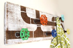 Amazing diy hat hanger #diyhatrack #hatrackideas #caprack #hanginghatrack Amazing diy hat rack wall #diyhatrack #hatrackideas #caprack #hanginghatrack