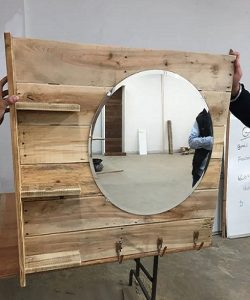 Staggering bathroom vanity mirror ideas #diyvanitymirror #vanitymirrorideas #vanityroom Staggering vanity mirror storage ideas #diyvanitymirror #vanitymirrorideas #vanityroom