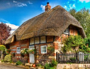 types of houses thratched cottage
