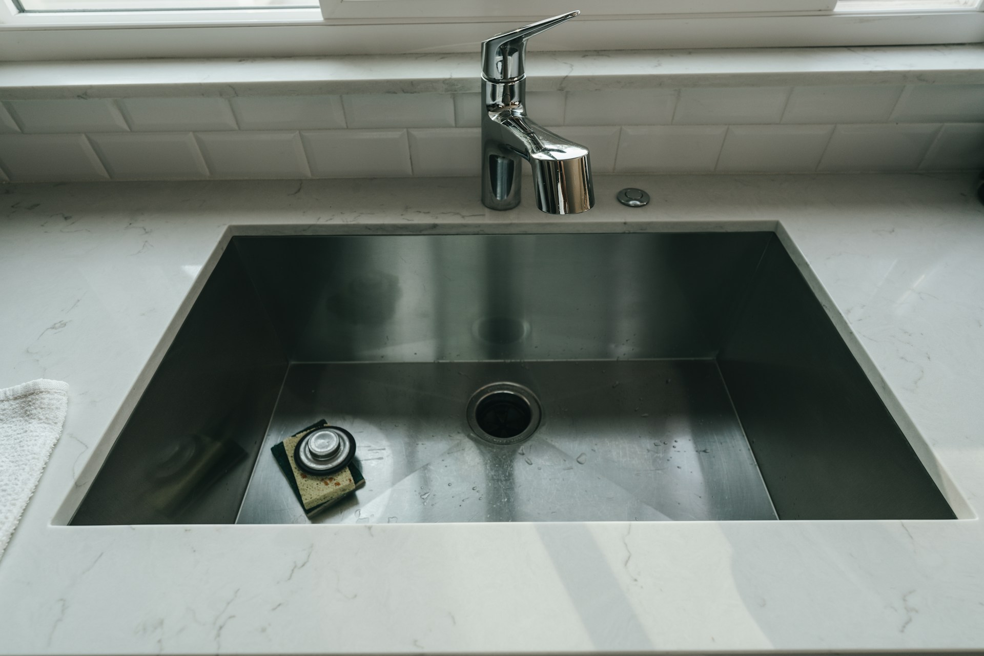 Kitchen Sink Installation: Tips and Tricks for a Flawless Setup - Get